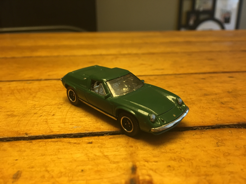 Illustration for article titled I Found a Tomica S110 at Goodwill today!